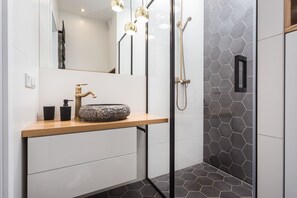 Apartemen Keluarga | Kamar mandi