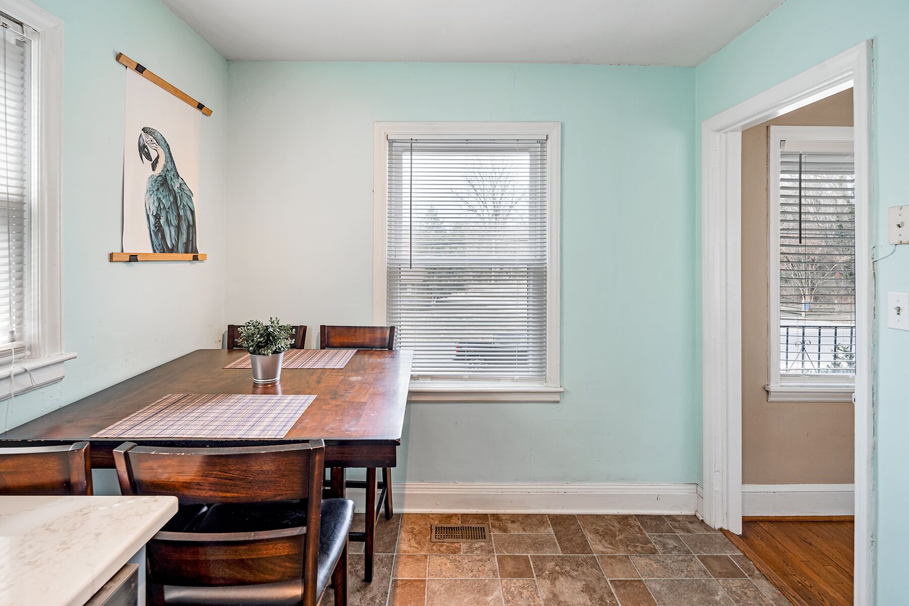 2BR Plaza Midwood Bungalow: Walk to restaurants