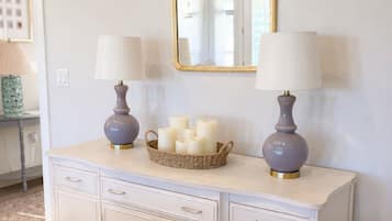 4 bedrooms, free WiFi