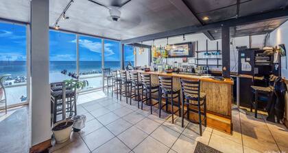 Tidewater1418 Corner Views WOW, FREE Golf & Tix, Pools, Hot Tubs by Pier Park