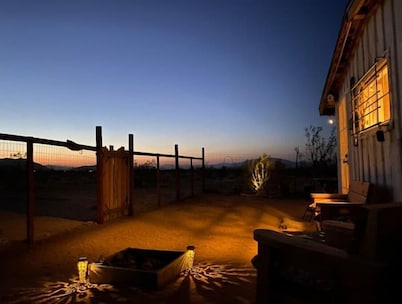 Cowboy Cabin: Peaceful, Remote, Serene and Dog-Friendly
