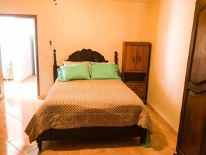 3 bedrooms, WiFi