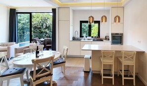 Appartement | Restauration dans la chambre