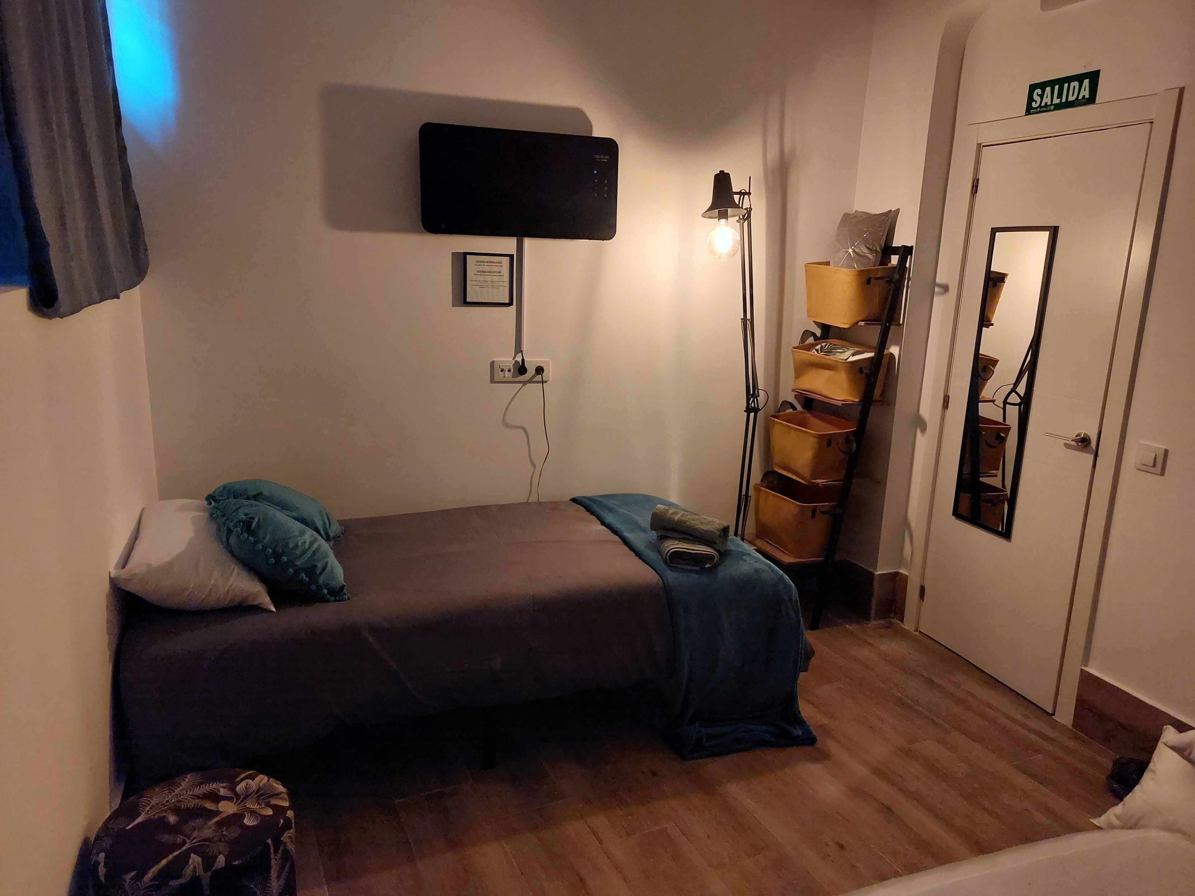 Foto - Apartamento completo distancia 350m Chamartin y 2 kilometros del Bernabeu