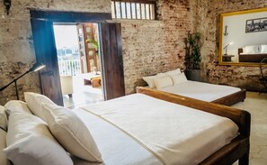 Luxury-Loft | Zimmersafe, Schreibtisch, Verdunkelungsvorhänge, kostenloses WLAN