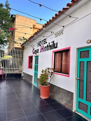 Fachada da propriedade