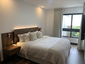 Executive-Apartment, 2 Schlafzimmer, Blick auf den Innenhof