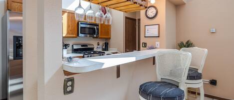 Fridge, microwave, oven, stovetop