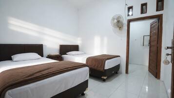 Standard Room | Soundproofing, bed sheets