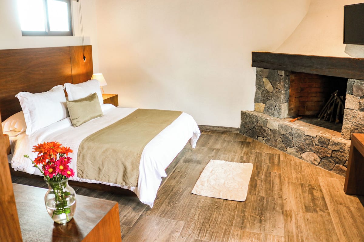 Habitación superior | Ropa de cama hipoalergénica, edredón y camas con pillow-top