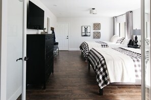 4 bedrooms, free WiFi, bed sheets