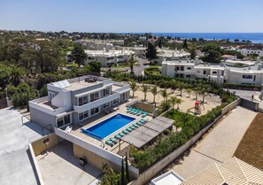 Exterior - Villa Atlantica 6 (sleeps 13), 1km to Carvoeiro beach (Carvoeiro)