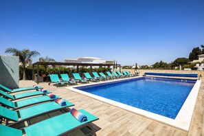A heated pool - Villa Atlantica 6 (sleeps 13), 1km to Carvoeiro beach (Carvoeiro)