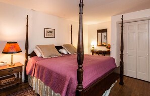 5 habitaciones, tabla de planchar con plancha, wifi y ropa de cama