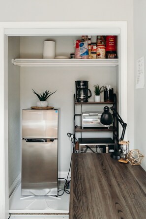 Interior - Enjoy the simplicity of this quiet and central accommodation. (San Diego)