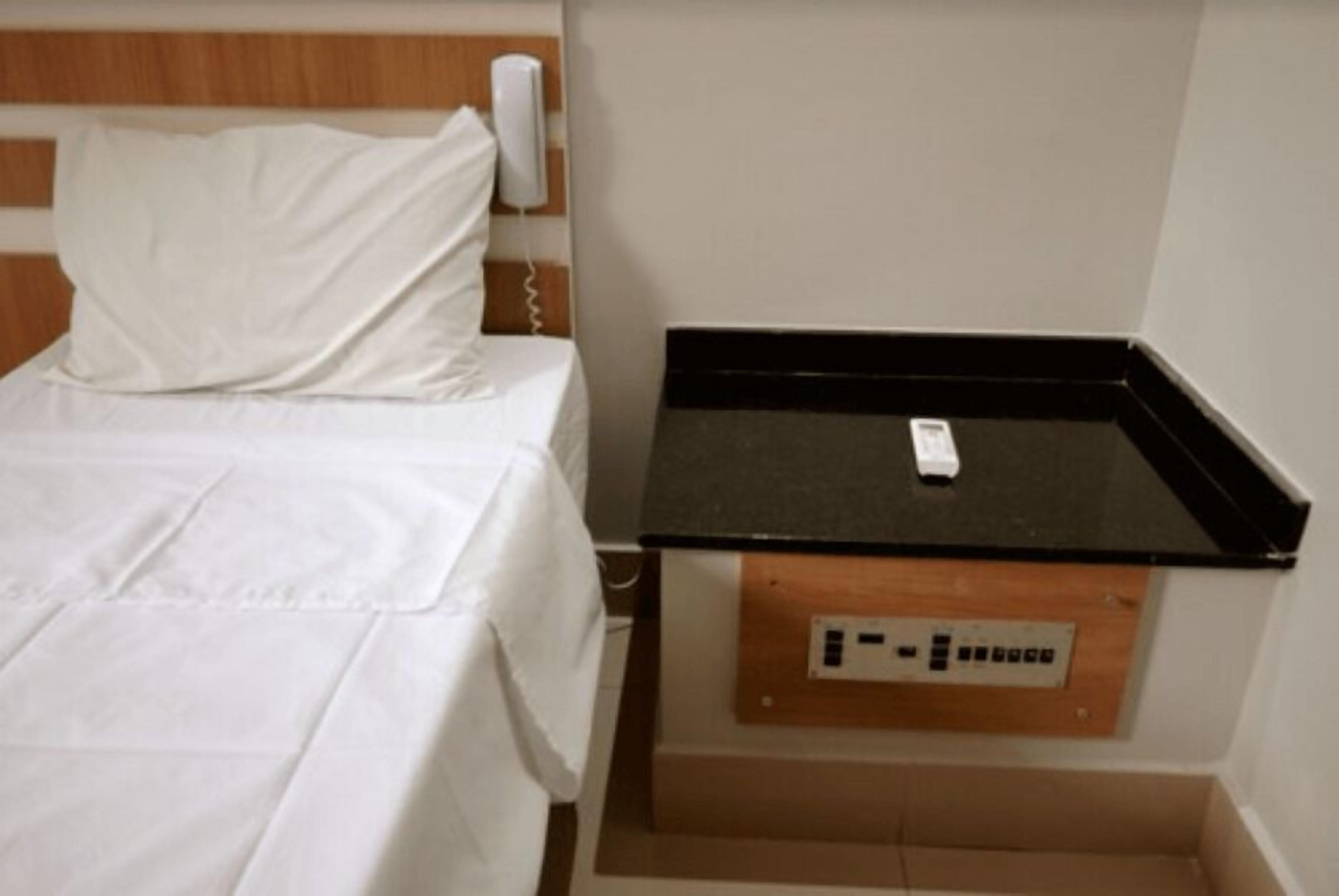 Twin Room | Minibar, soundproofing, free WiFi, bed sheets