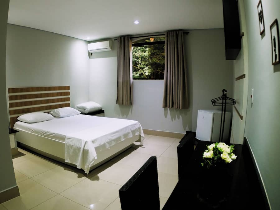 Habitación doble estándar | Minibar, insonorización, wifi gratis y ropa de cama