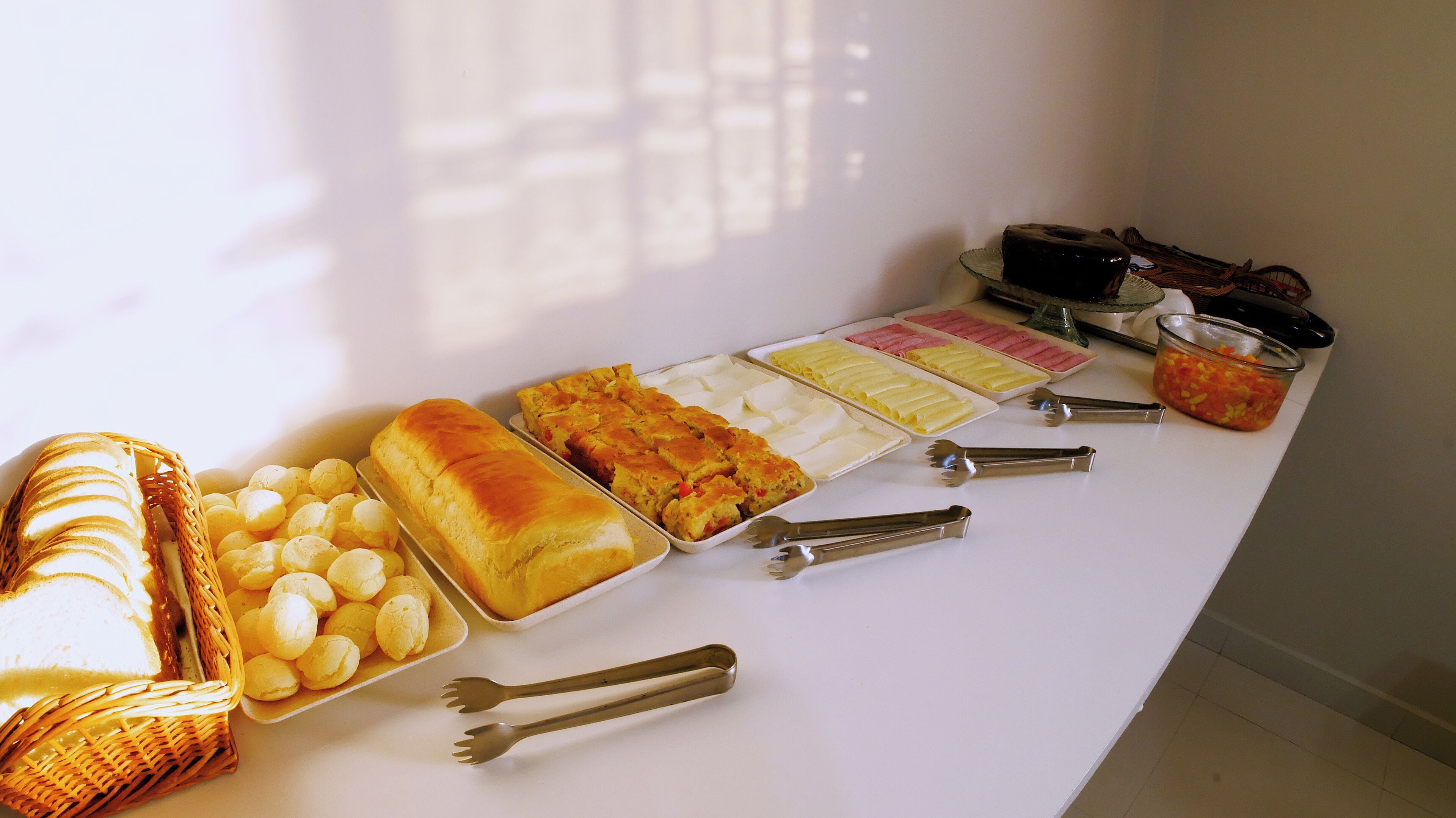 Free daily cooked-to-order breakfast 