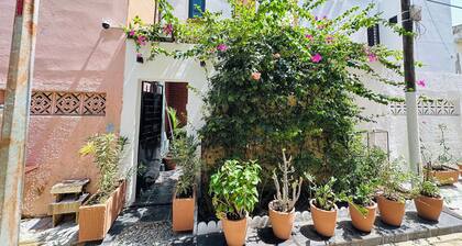 Agréable Petite Maison de Ville Dakar Près Centre !