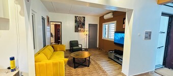 Agréable Petite Maison de Ville Dakar Près Centre !