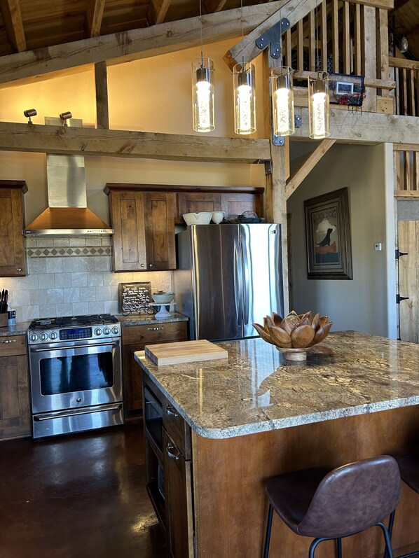 微波爐、洗碗機、咖啡機/沖茶器、攪拌機