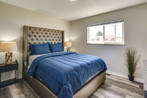 6 bedrooms, iron/ironing board, WiFi, bed sheets - Quiet Pueblo Home w/ Pool Table, 5 Mi to Downtown! (Pueblo)