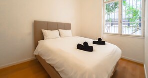 Apartment | 1 bedroom, blackout drapes, free WiFi - Geula Aquamarine (Tel Aviv)