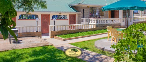 Family Twin Room | Front of property