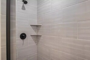 Shower, hair dryer, towels, soap - Your Omaha Escape - Luxe End-Unit +2 Master Suites (Omaha)