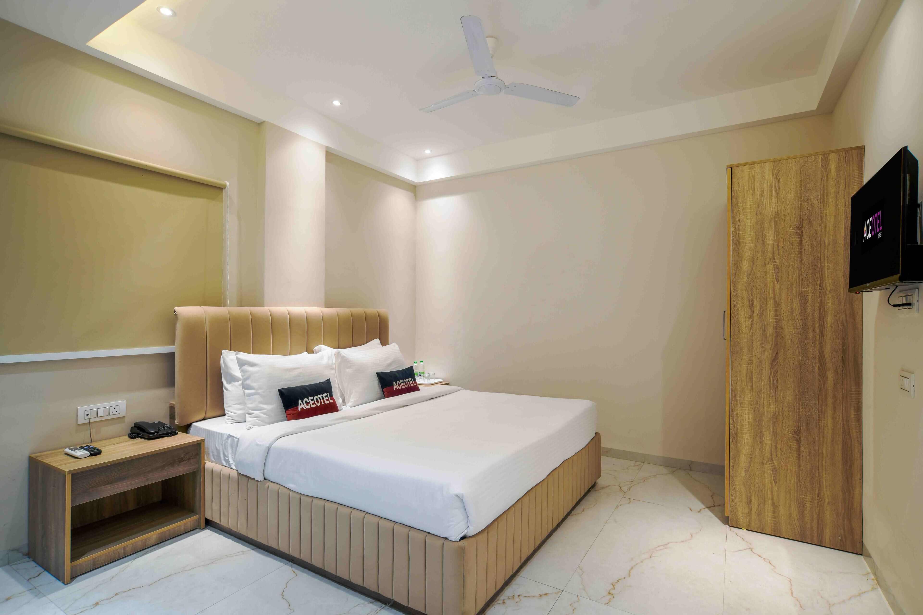 华丽客房 | 1 多间卧室、笔记本电脑工作区、隔音、熨斗/熨衣板