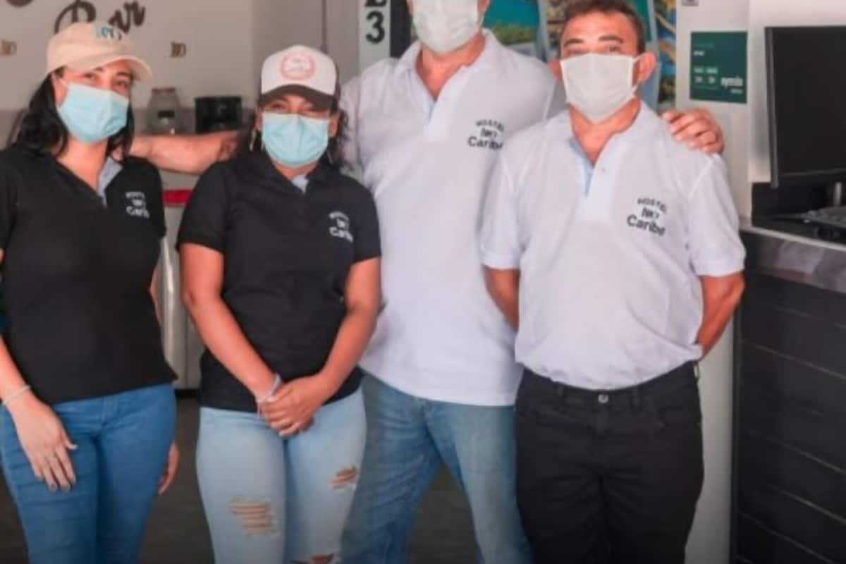 basic room | in-room dining