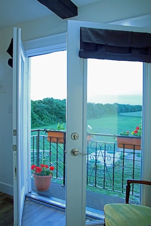 La Bellissimo | Terrace/patio