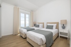 2 bedrooms, iron/ironing board, travel crib, free WiFi