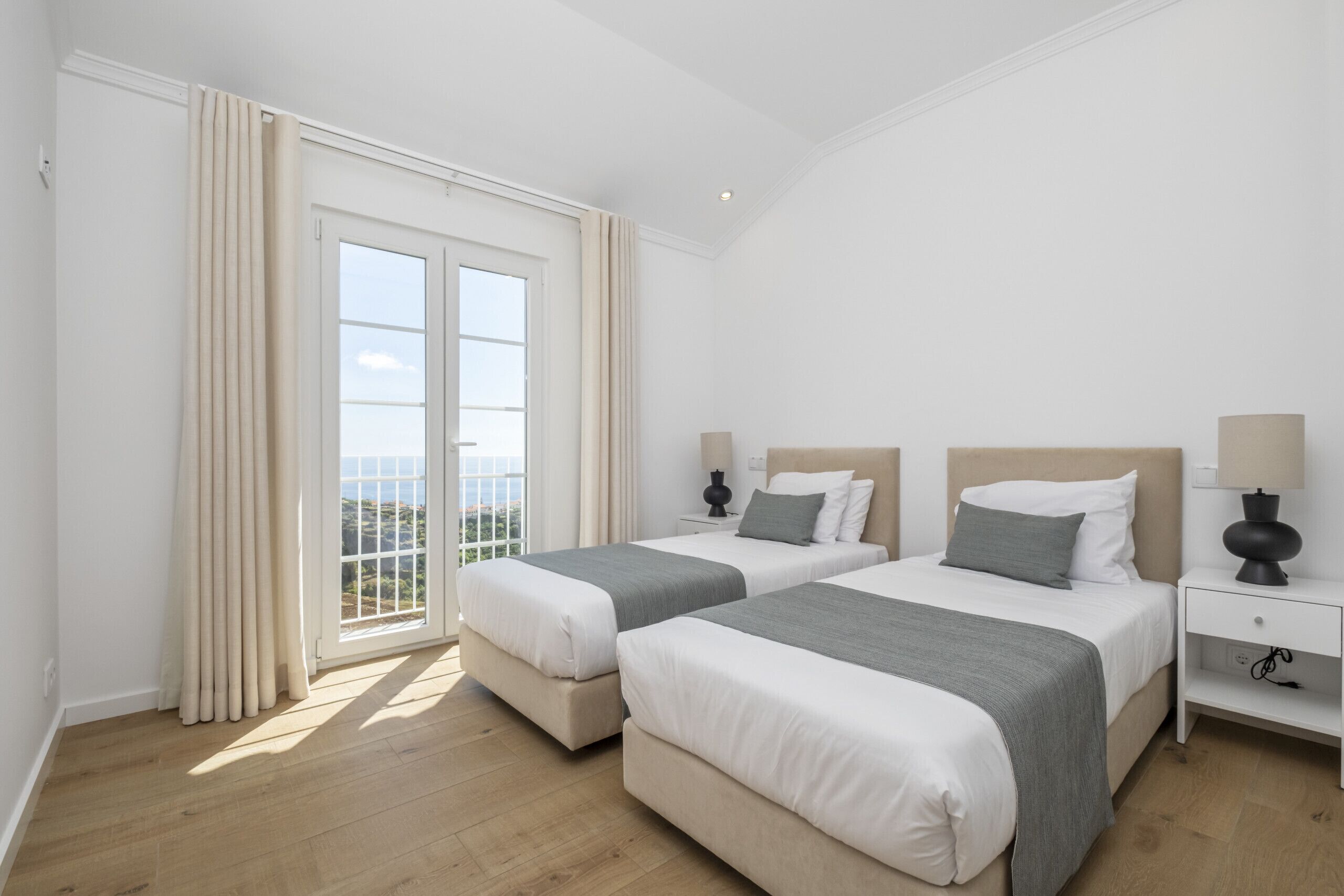 2 bedrooms, iron/ironing board, travel crib, free WiFi