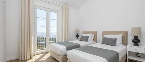 2 bedrooms, iron/ironing board, travel crib, free WiFi