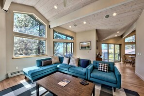 Smart TV, fireplace, offices