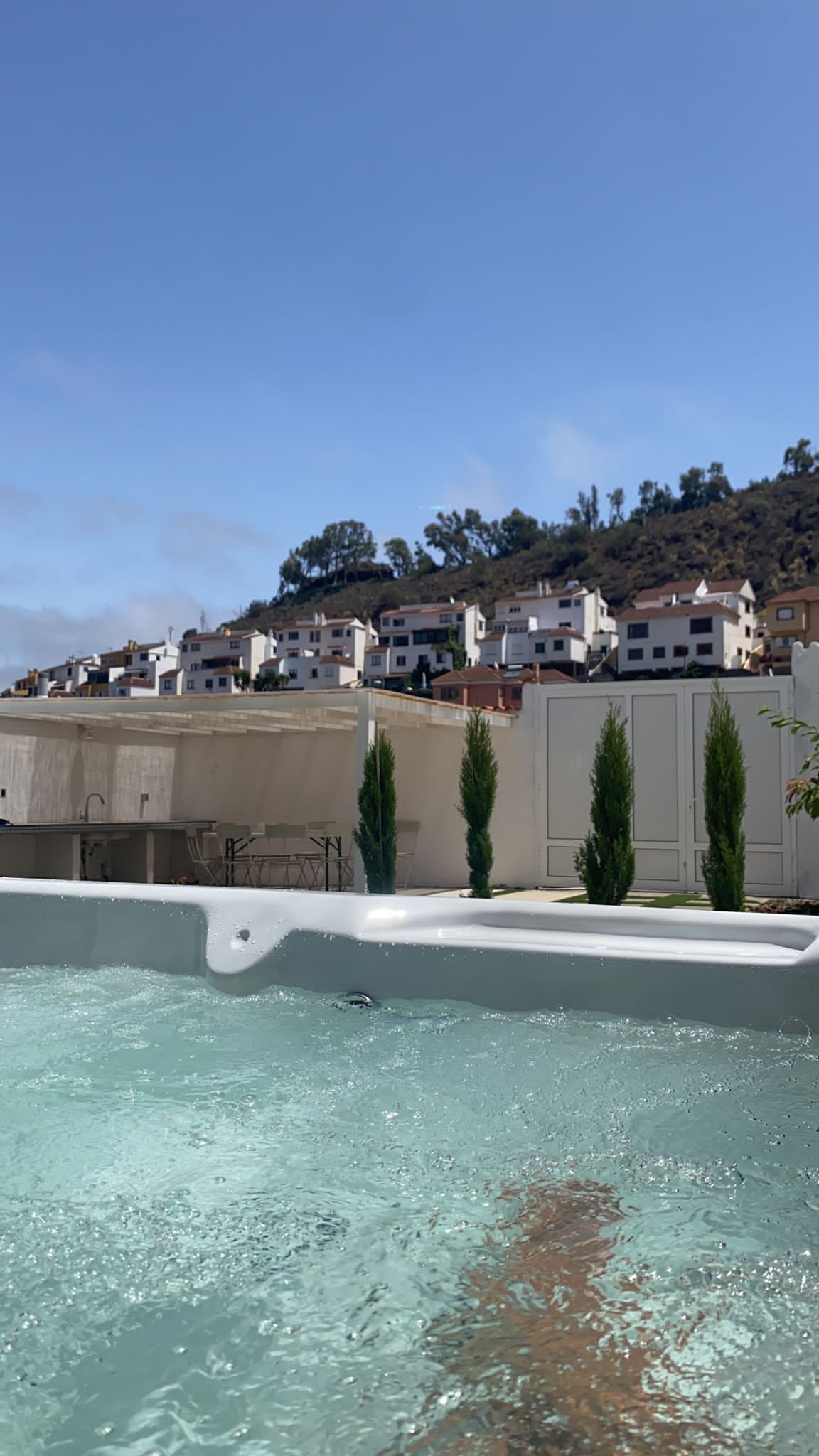 Bain à remous extérieur