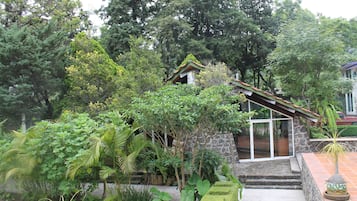 Viðskiptamiðstöð