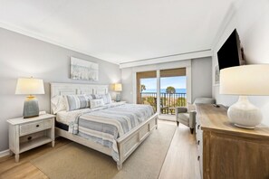 2 bedrooms, iron/ironing board, free WiFi, bed sheets - OCEANFRONT,AIP RESORT,RENOVATED,2 OCEANFRONT BEDROOMS & BALCONIES, POOL,TENNIS (Amelia Island)