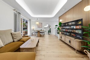 Interior - Tranquil 2B Japandi-Inspired Apt 2 min from St Paul's (London)