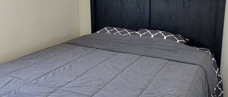 2 soverom, wi-fi og sengetøy