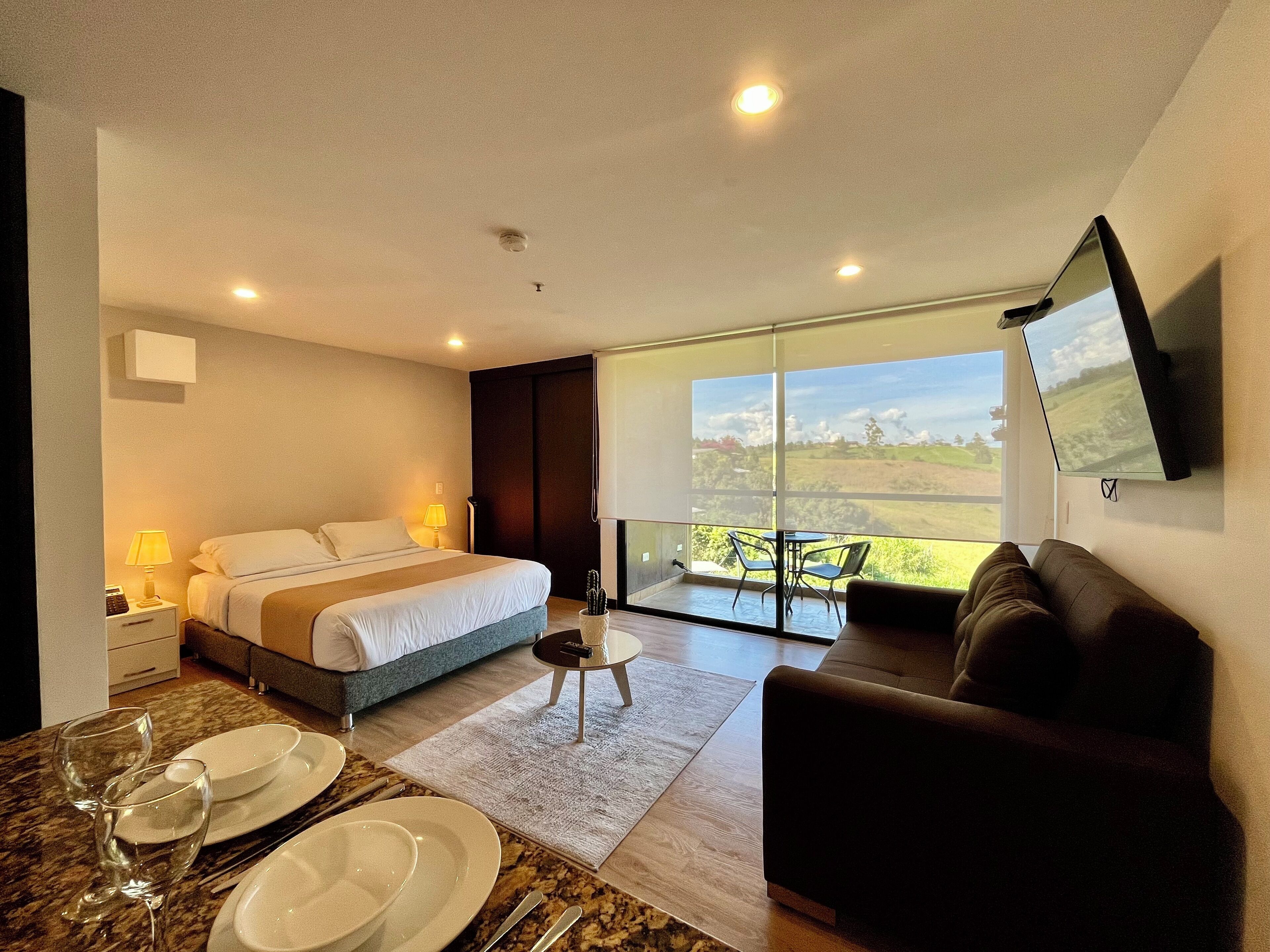 panoramic suite | blackout curtains, free wifi, wheelchair access