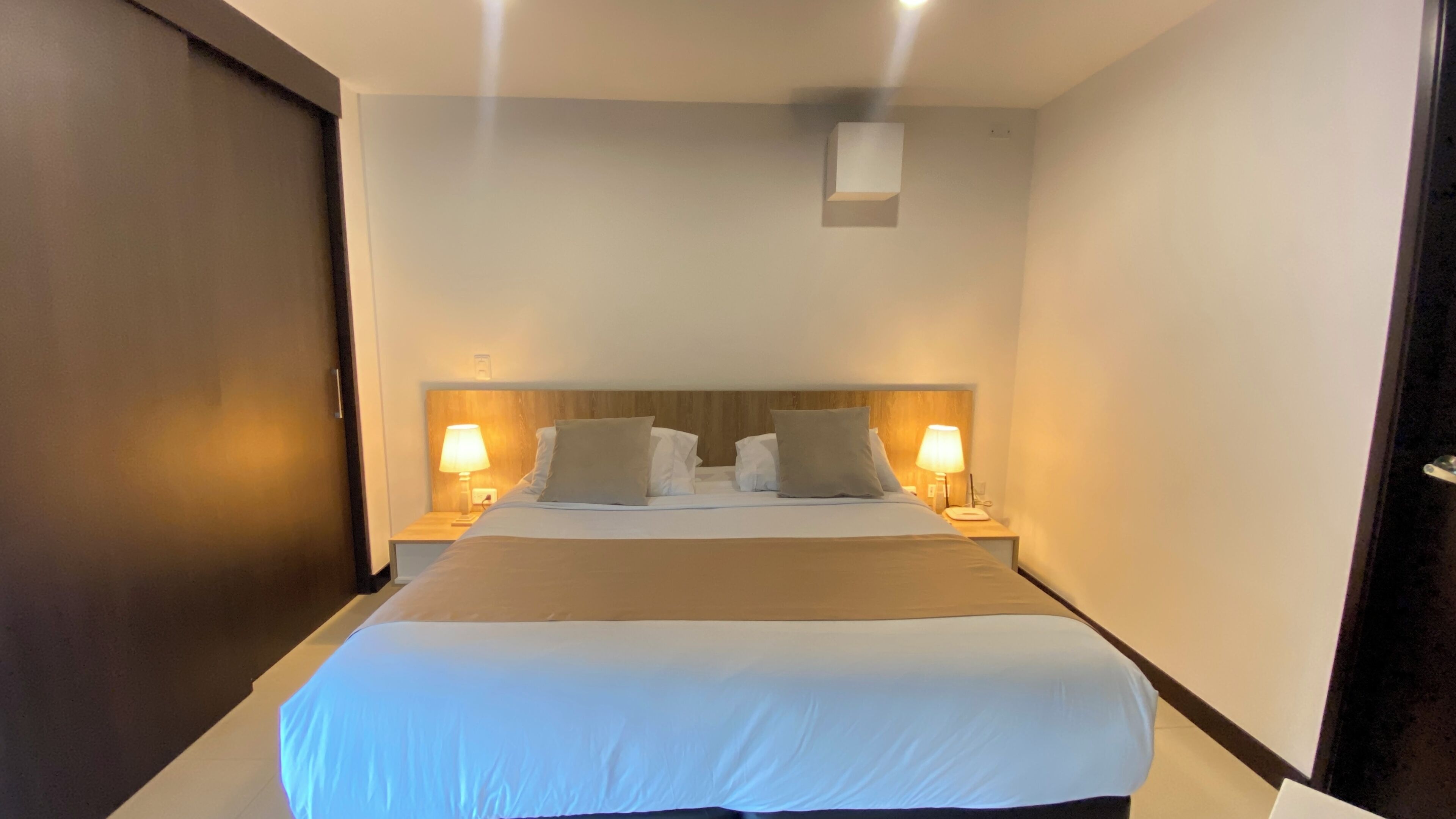 business studio suite | blackout curtains, free wifi, wheelchair access