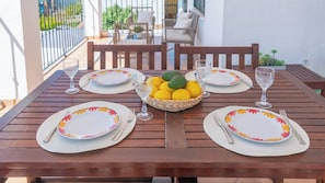 Outdoor dining - Casa Pradosol Alcaucín by Ruralidays (Málaga)