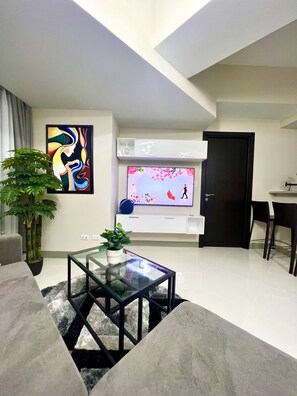 TV