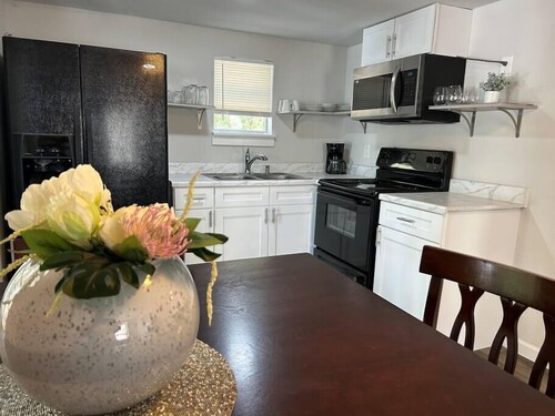 Cozy Casita in Seguin TX