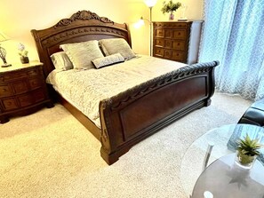 3 chambres, fer et planche à repasser, lit parapluie, Wi-Fi