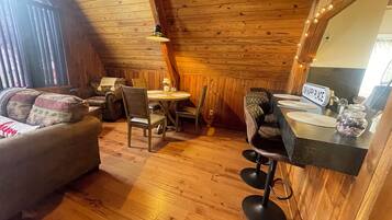 Smart-TV og stereoanlegg