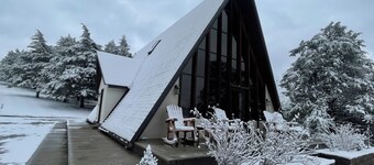 3-bedroom cabin just 30 minutes from The Outlet Shoppes of the Bluegrass