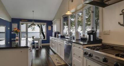 Cozy Mullett Lake Paradise- Lakefront property with Year-Round Recreation!!!